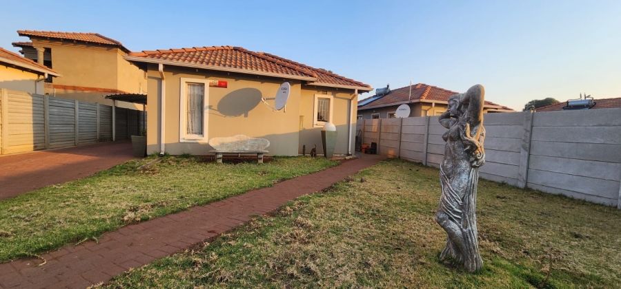 3 Bedroom Property for Sale in Sky City Gauteng