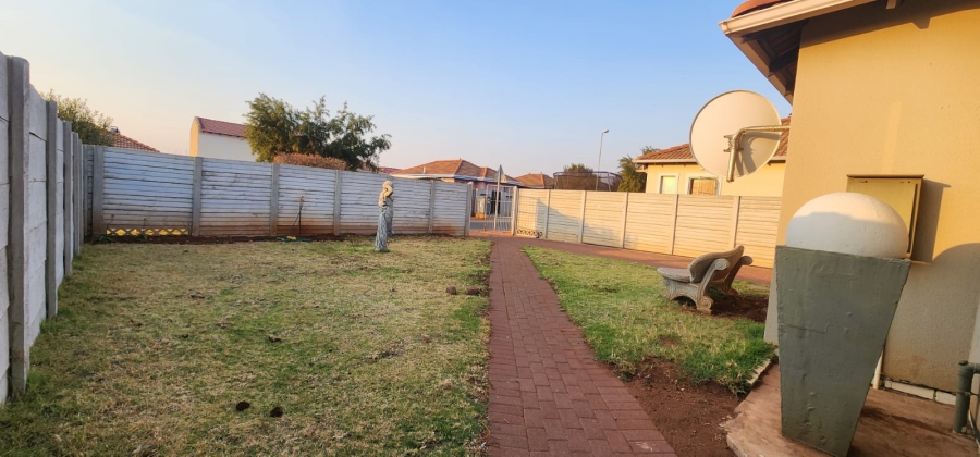 3 Bedroom Property for Sale in Sky City Gauteng