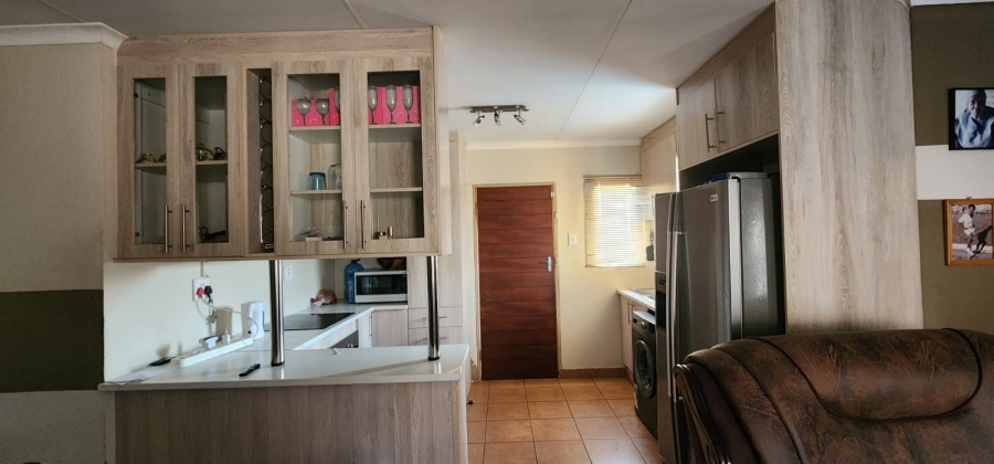 3 Bedroom Property for Sale in Sky City Gauteng