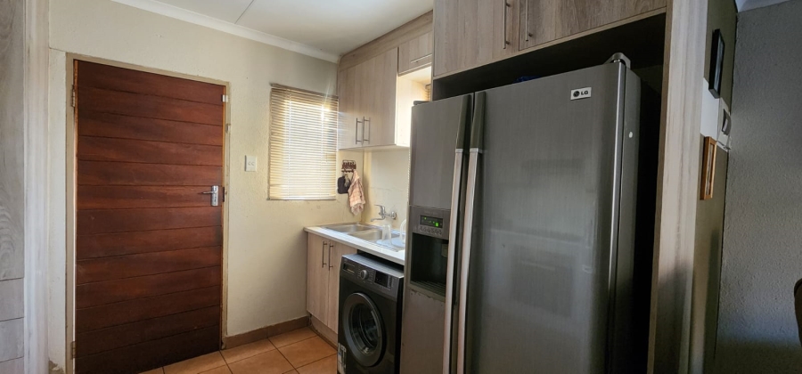 3 Bedroom Property for Sale in Sky City Gauteng