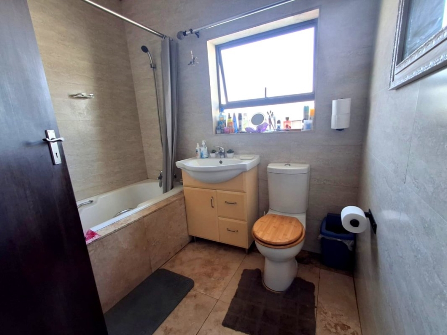 3 Bedroom Property for Sale in Primrose Gauteng