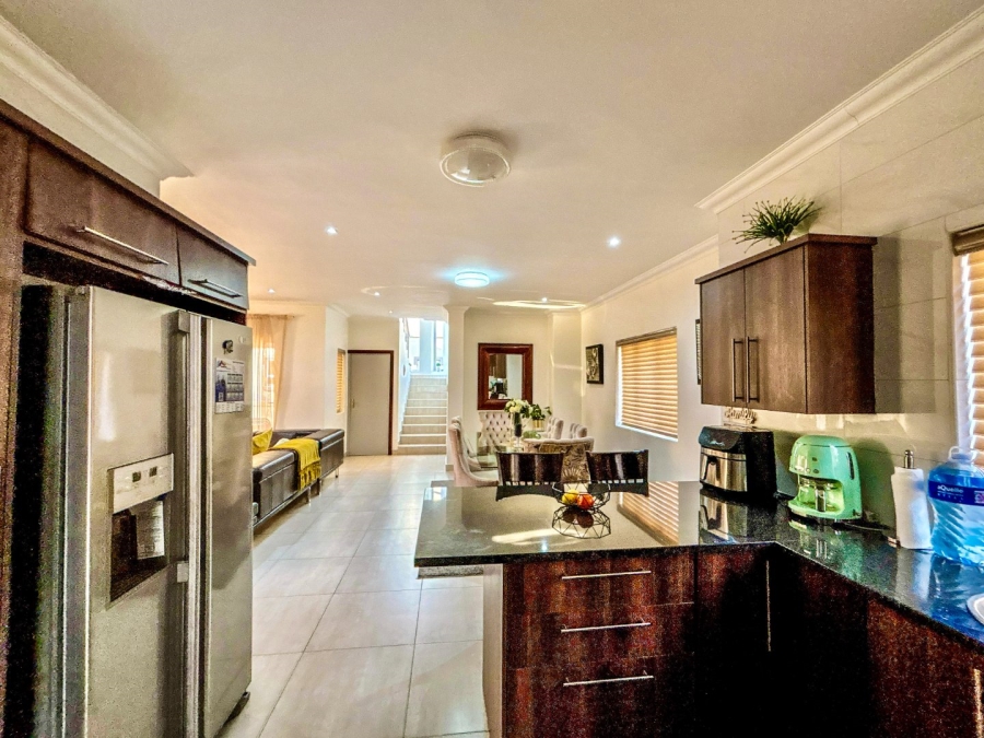 3 Bedroom Property for Sale in Blue Valley Golf Estate Gauteng
