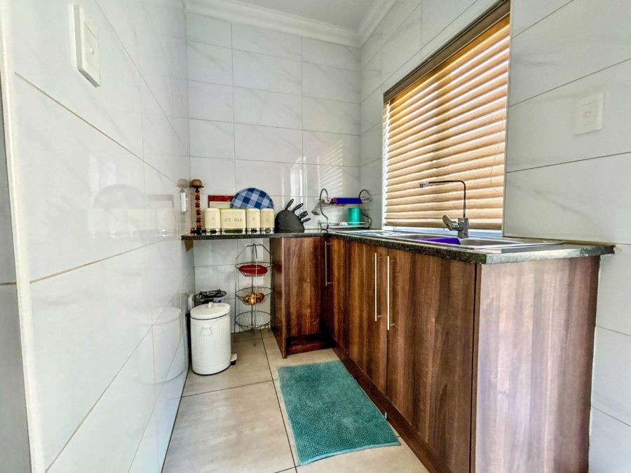 3 Bedroom Property for Sale in Blue Valley Golf Estate Gauteng