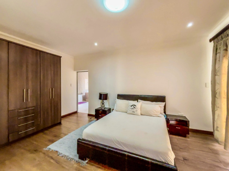3 Bedroom Property for Sale in Blue Valley Golf Estate Gauteng