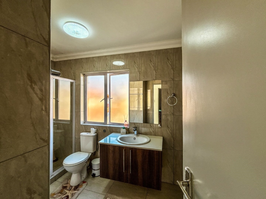 3 Bedroom Property for Sale in Blue Valley Golf Estate Gauteng