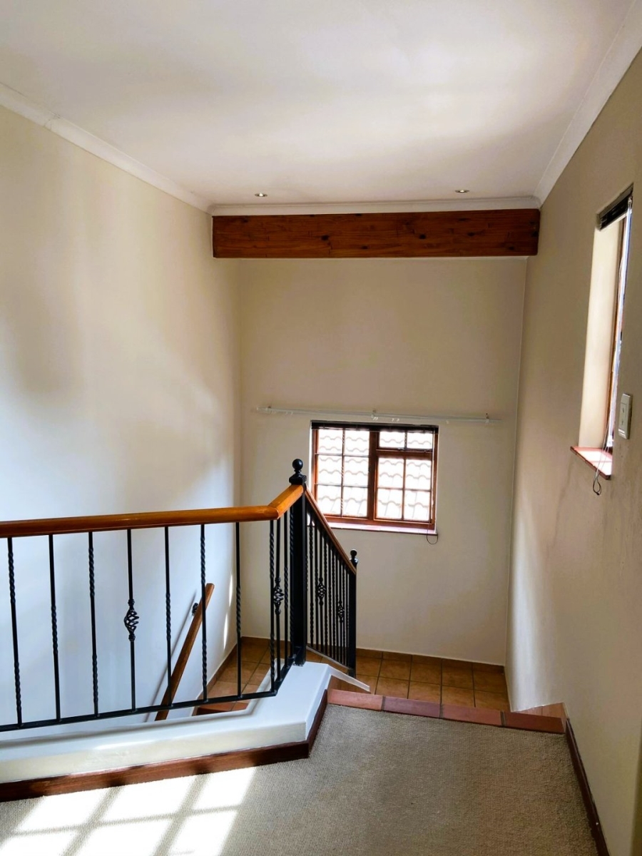 To Let 3 Bedroom Property for Rent in Baileys Muckleneuk Gauteng