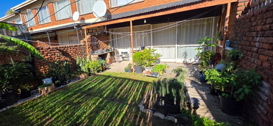 3 Bedroom Property for Sale in West Park Gauteng