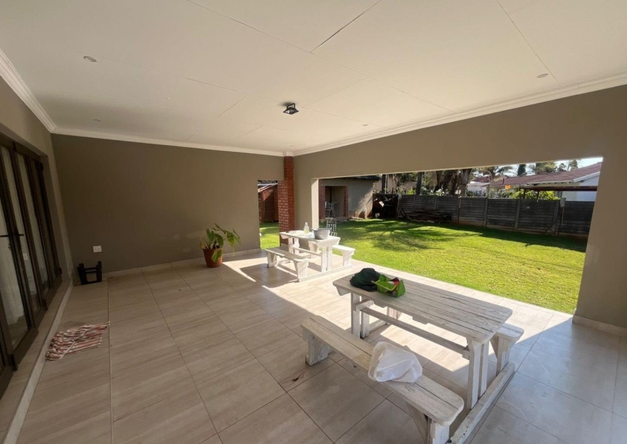 4 Bedroom Property for Sale in Heuweloord Gauteng