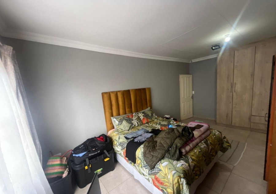 4 Bedroom Property for Sale in Heuweloord Gauteng