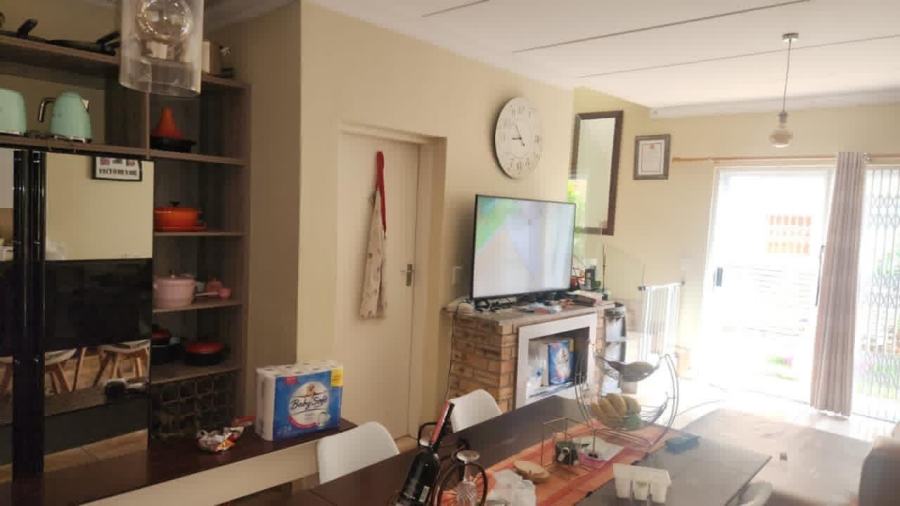 3 Bedroom Property for Sale in Heuwelsig Estate Gauteng