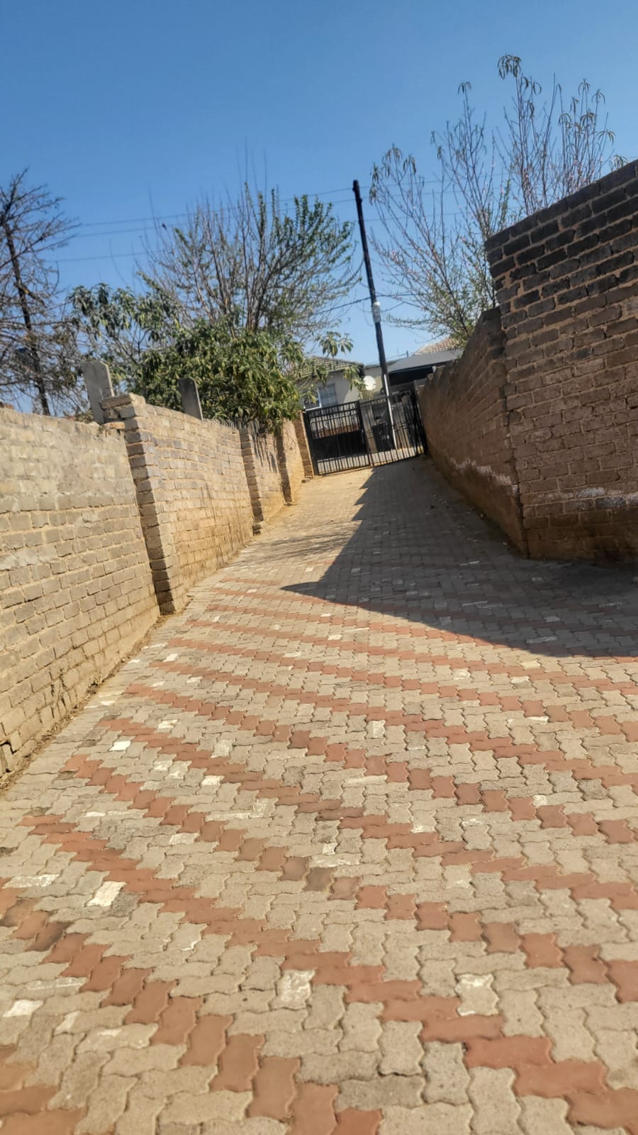 2 Bedroom Property for Sale in Cosmo City Gauteng