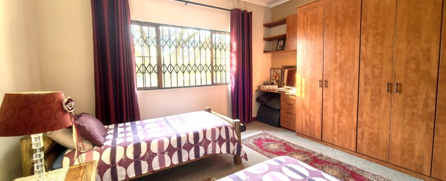 5 Bedroom Property for Sale in Rietvlei View Country Estates Gauteng