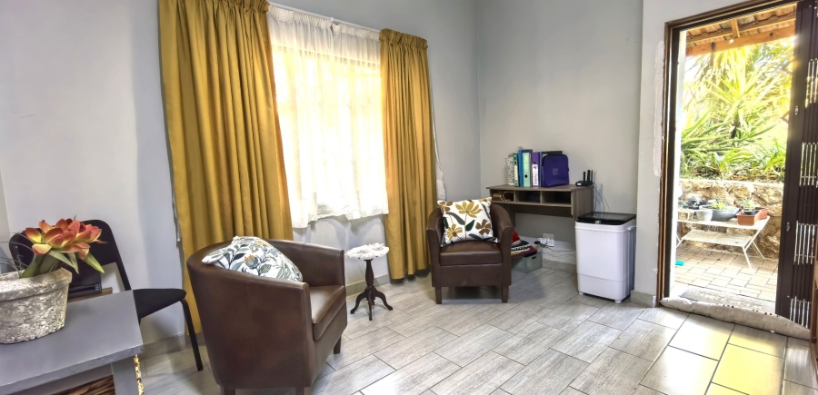 5 Bedroom Property for Sale in Rietvlei View Country Estates Gauteng