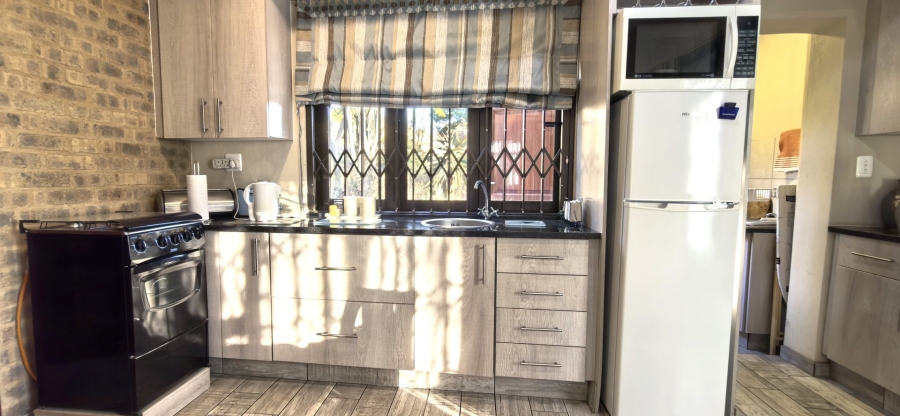 5 Bedroom Property for Sale in Rietvlei View Country Estates Gauteng