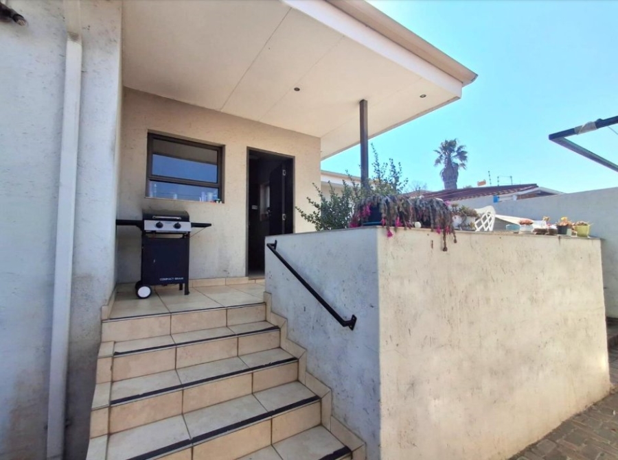 3 Bedroom Property for Sale in Sunnyridge Gauteng