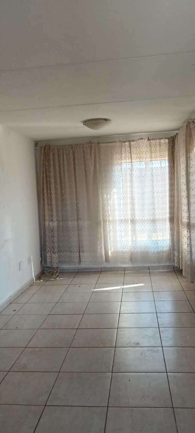 3 Bedroom Property for Sale in Windmill Park Gauteng
