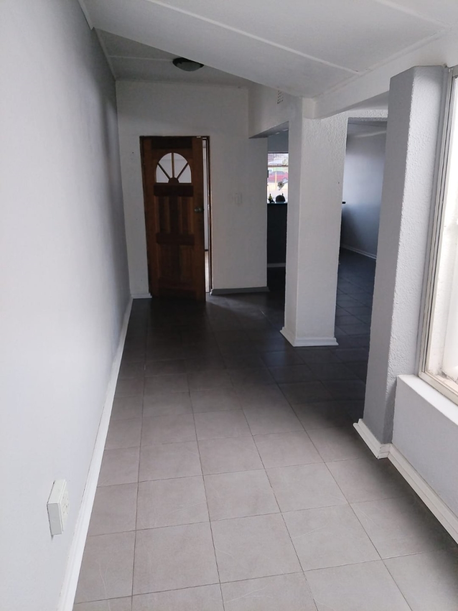 13 Bedroom Property for Sale in Nimrod Park Gauteng