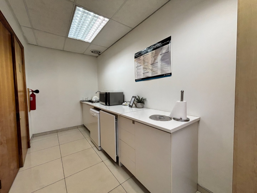 To Let Commercial Property for Rent in Johannesburg Central Gauteng