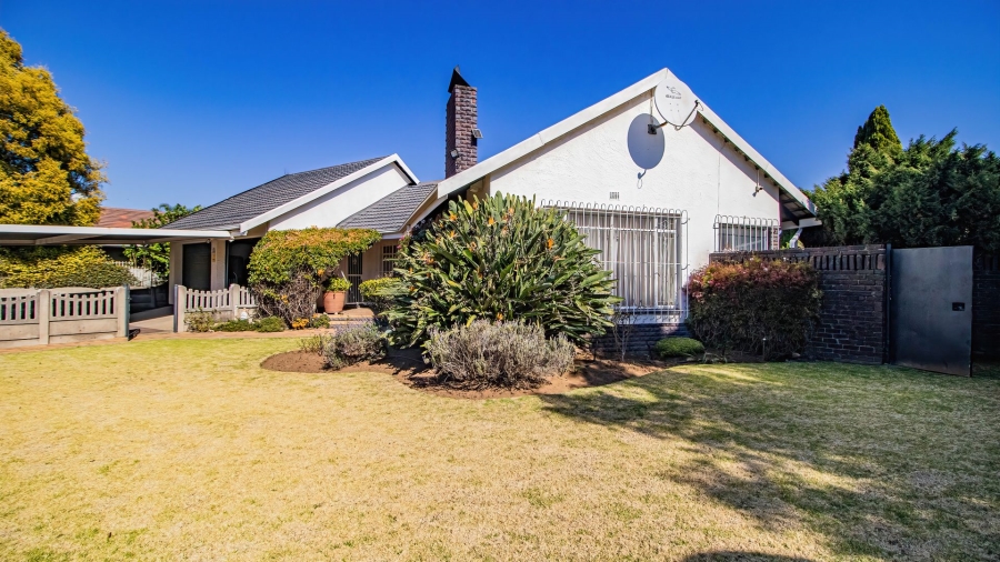 4 Bedroom Property for Sale in Edleen Gauteng