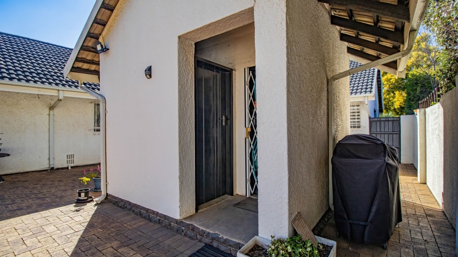 4 Bedroom Property for Sale in Edleen Gauteng