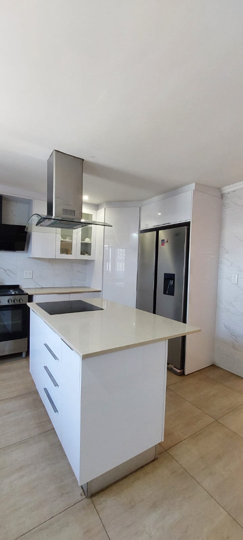  Bedroom Property for Sale in The Orchards Gauteng