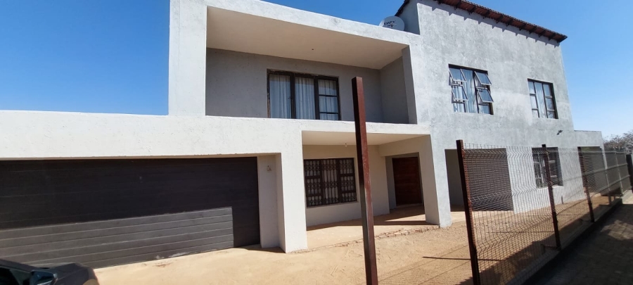  Bedroom Property for Sale in The Orchards Gauteng