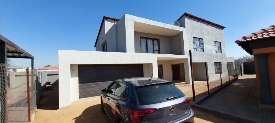  Bedroom Property for Sale in The Orchards Gauteng