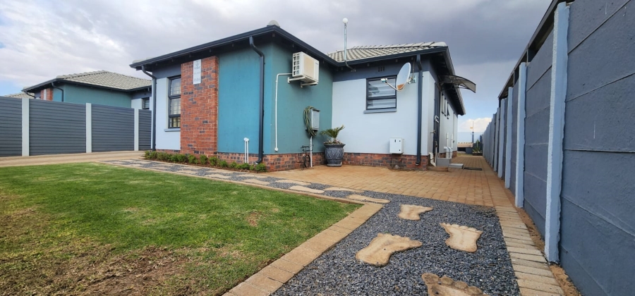 4 Bedroom Property for Sale in Sky City Gauteng