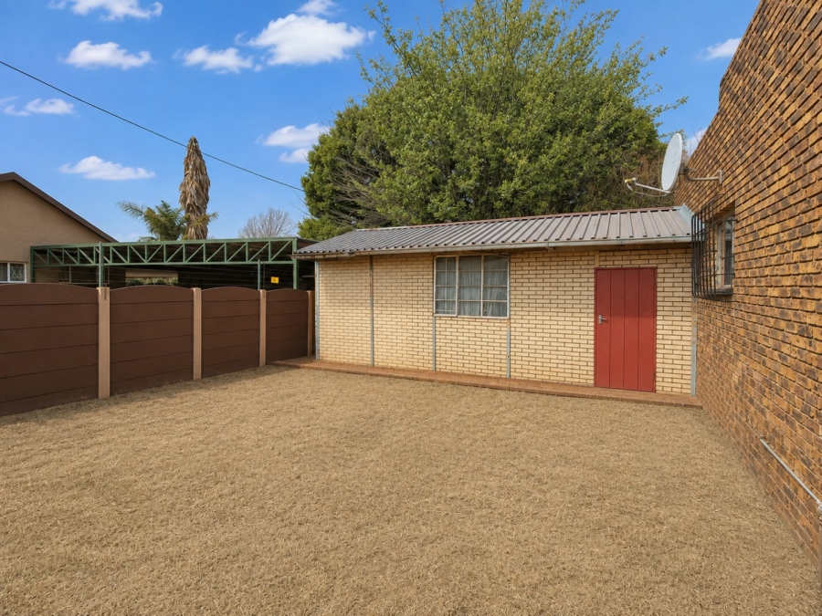 5 Bedroom Property for Sale in Witfield Gauteng