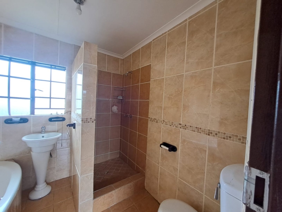 3 Bedroom Property for Sale in Chantelle Gauteng