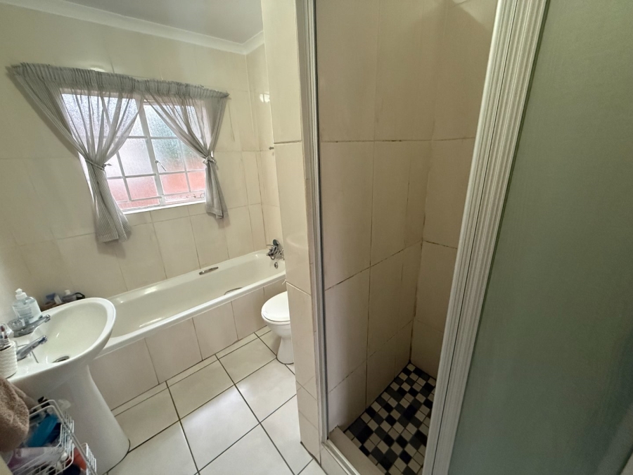 To Let 2 Bedroom Property for Rent in Highveld Gauteng