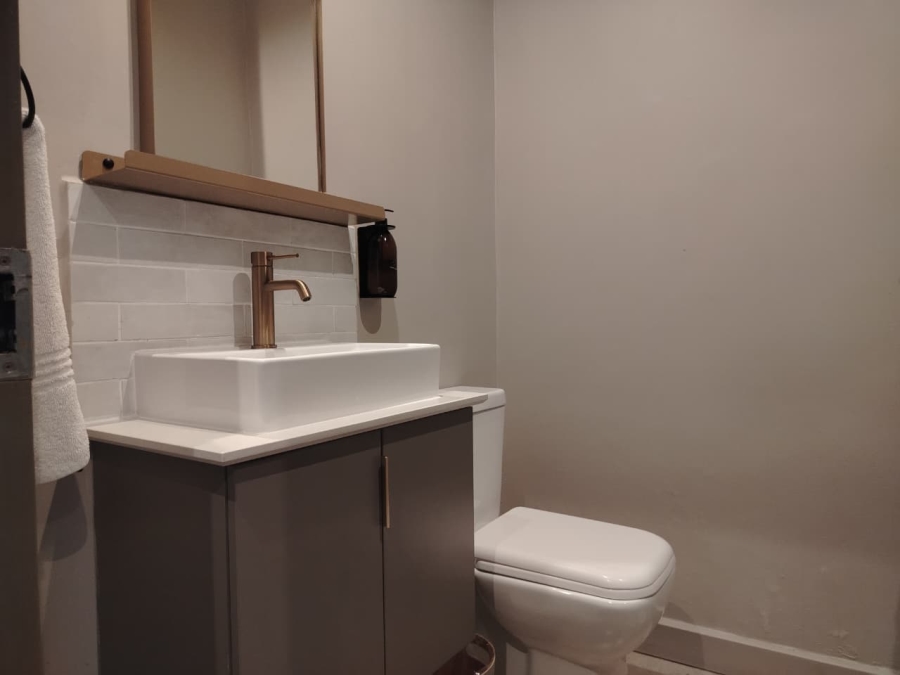 1 Bedroom Property for Sale in Sandton Central Gauteng
