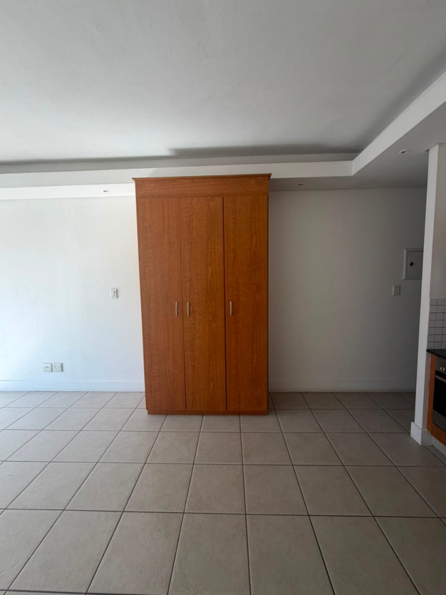 To Let  Bedroom Property for Rent in Ferreirasdorp Gauteng