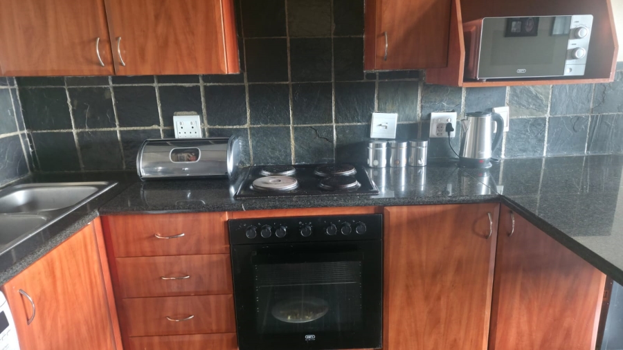 2 Bedroom Property for Sale in Erand Gardens Gauteng