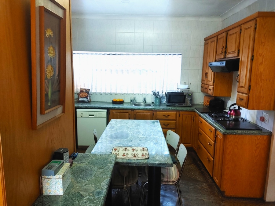 4 Bedroom Property for Sale in Annlin Gauteng