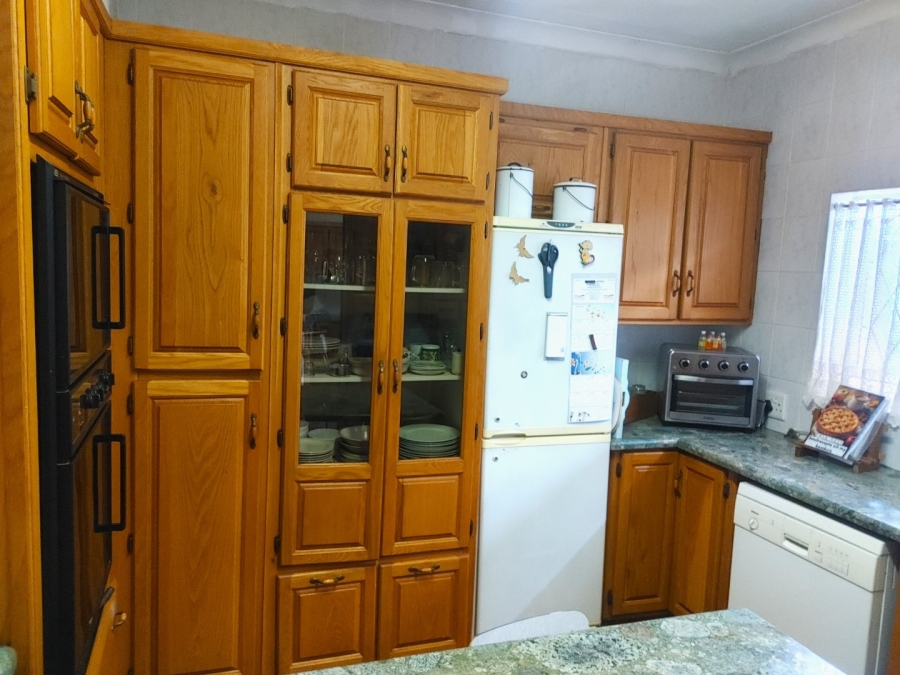 4 Bedroom Property for Sale in Annlin Gauteng