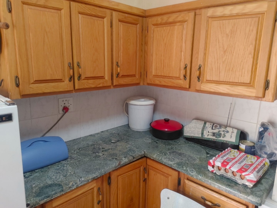 4 Bedroom Property for Sale in Annlin Gauteng