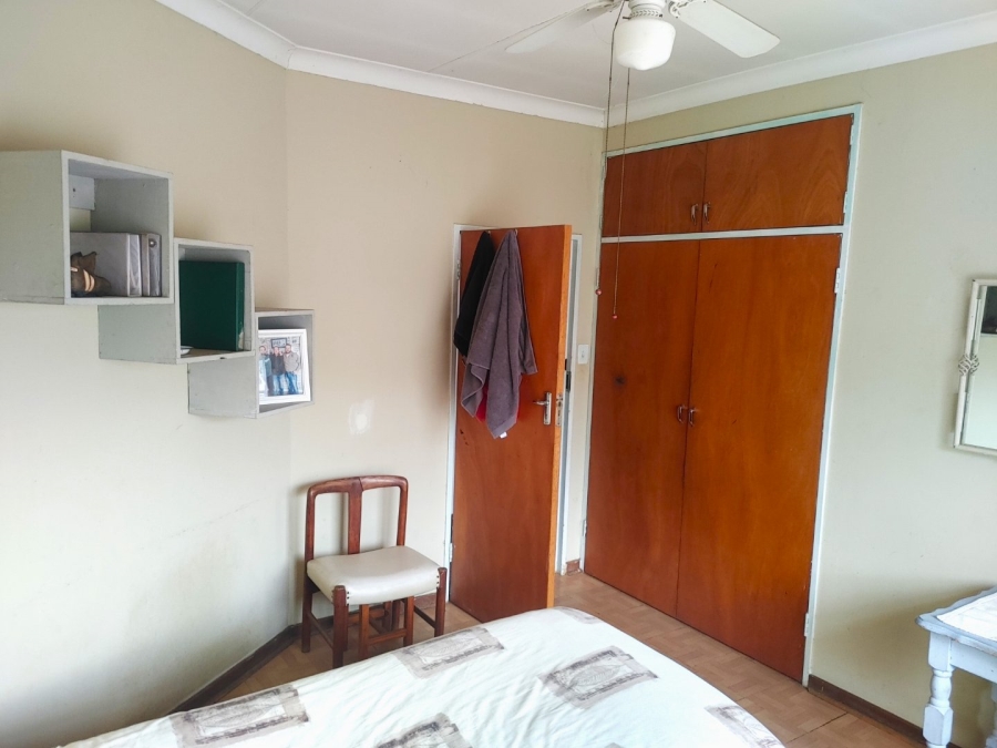 4 Bedroom Property for Sale in Annlin Gauteng