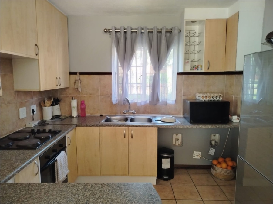 2 Bedroom Property for Sale in Equestria Gauteng
