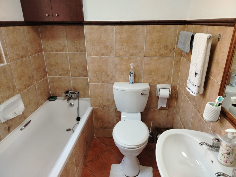 2 Bedroom Property for Sale in Equestria Gauteng