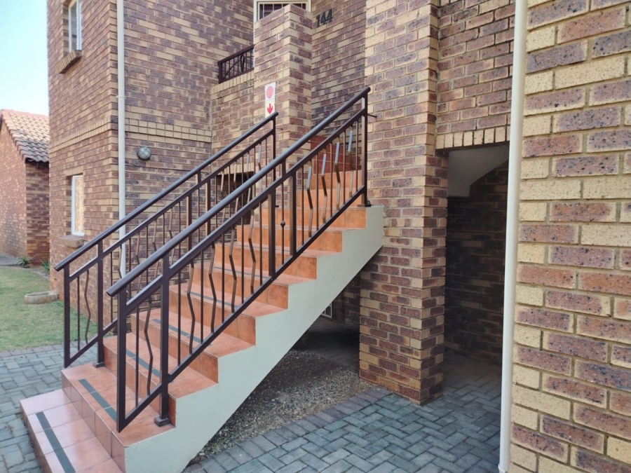 2 Bedroom Property for Sale in Equestria Gauteng