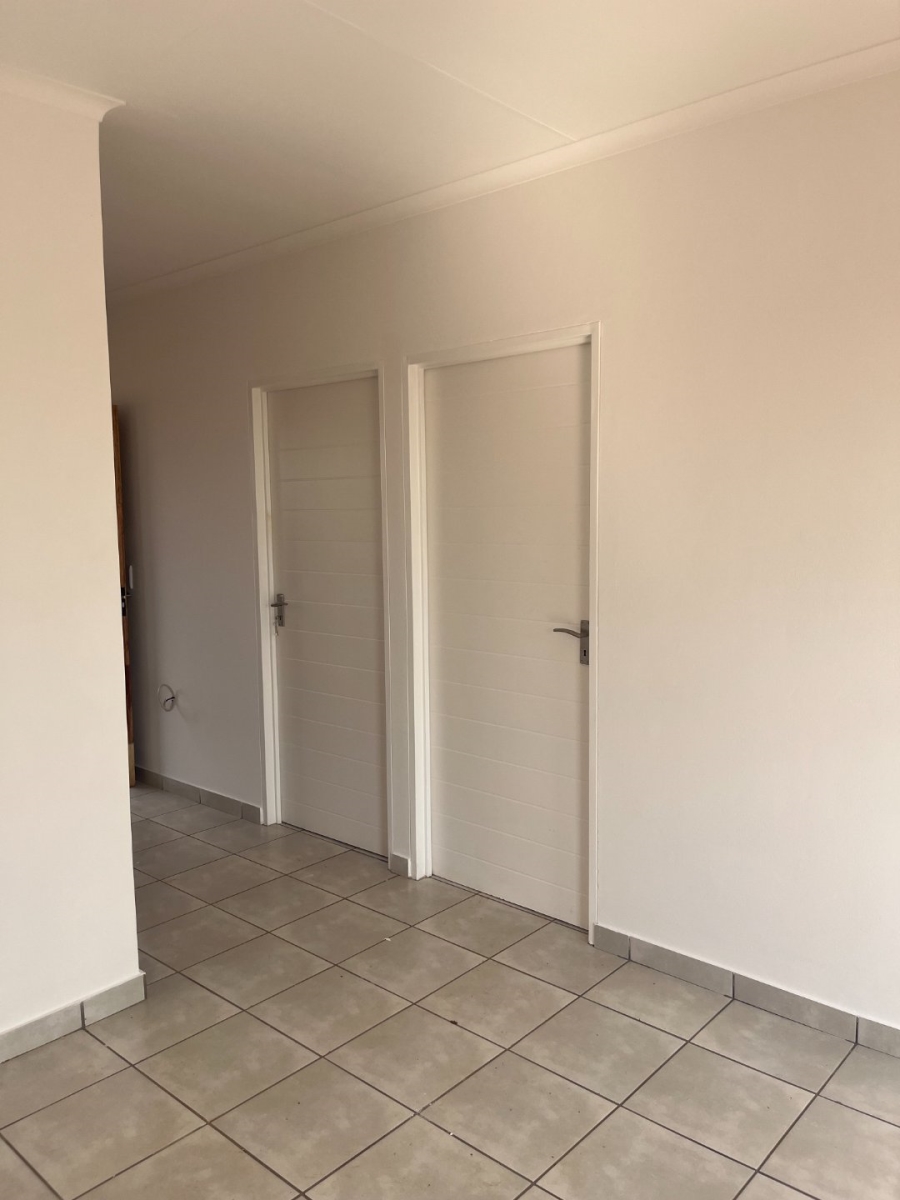3 Bedroom Property for Sale in Crystal Park Gauteng