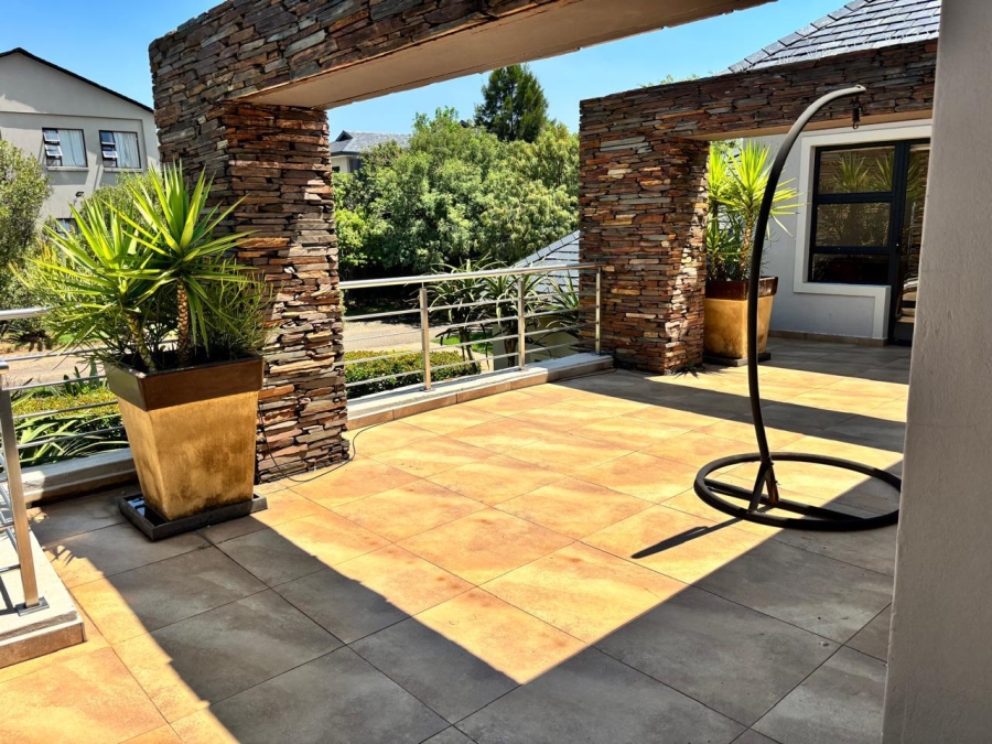 To Let 4 Bedroom Property for Rent in Waterfall Gauteng