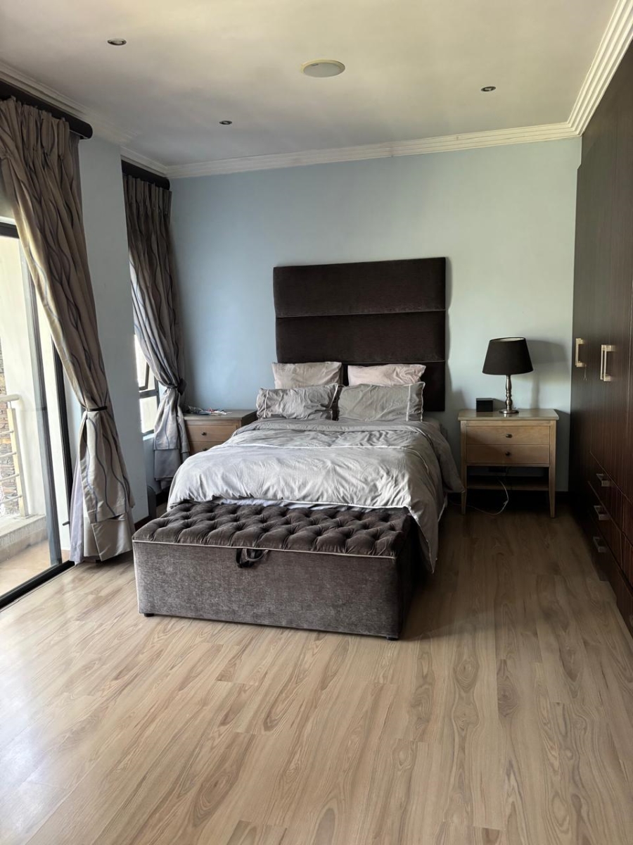 To Let 4 Bedroom Property for Rent in Waterfall Gauteng