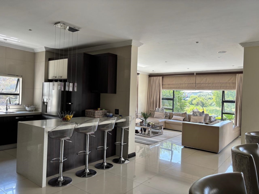 To Let 4 Bedroom Property for Rent in Waterfall Gauteng
