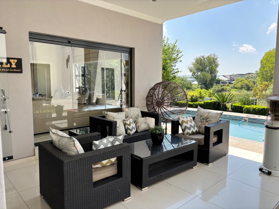 To Let 4 Bedroom Property for Rent in Waterfall Gauteng
