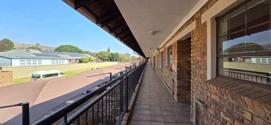 2 Bedroom Property for Sale in Magalieskruin Gauteng