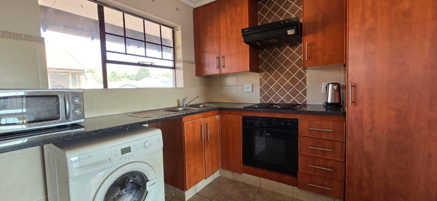 2 Bedroom Property for Sale in Magalieskruin Gauteng