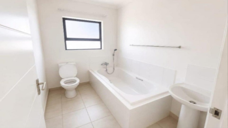 3 Bedroom Property for Sale in Windmill Park Gauteng