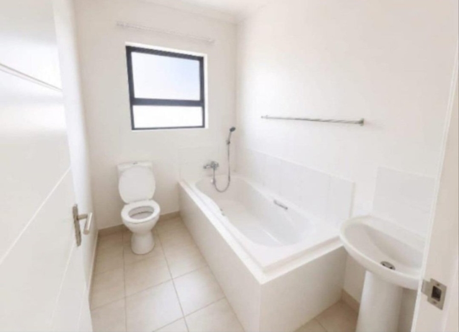 3 Bedroom Property for Sale in Windmill Park Gauteng
